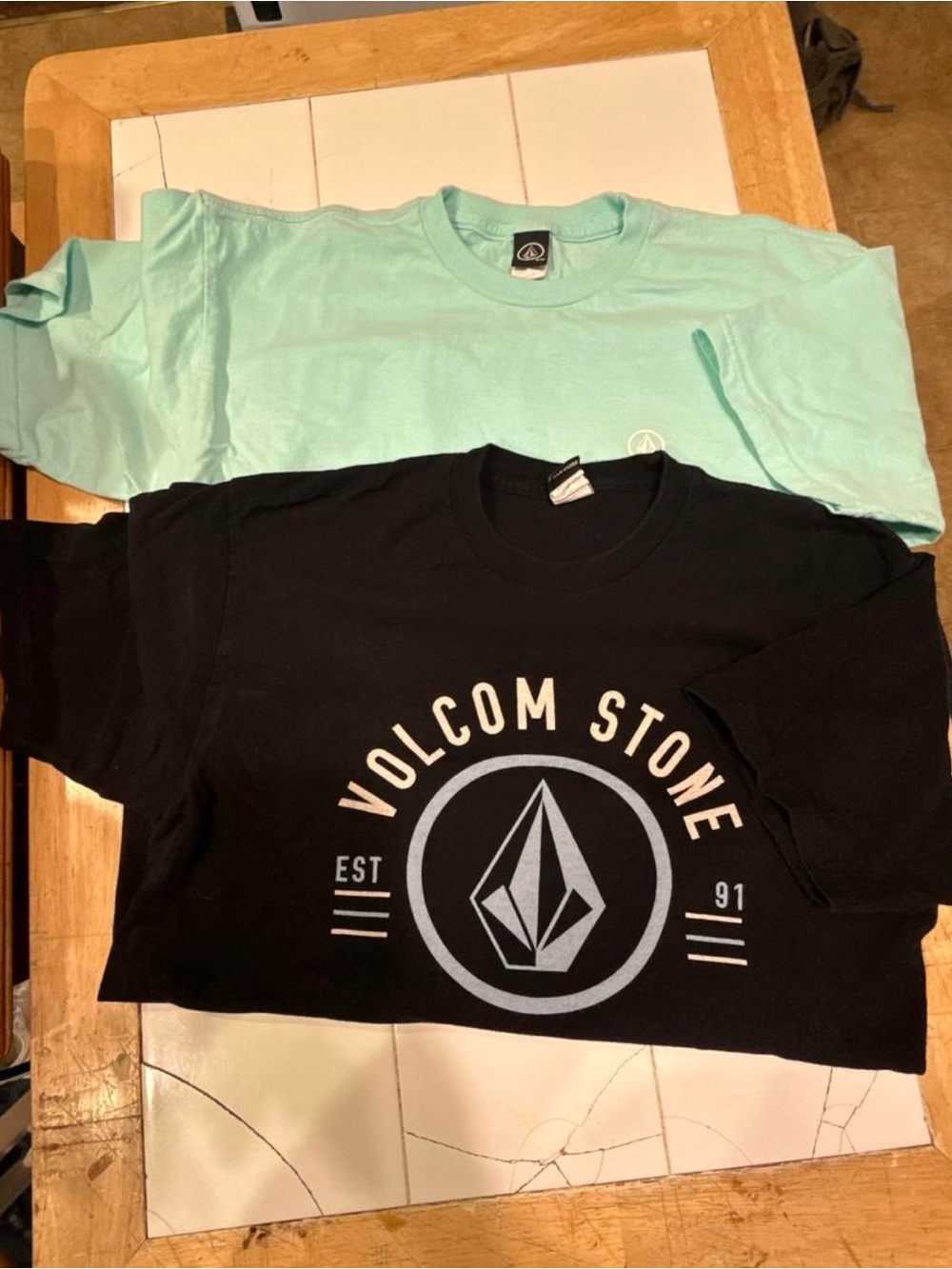 Bundle —Volcom Black Graphic Tee & Aqua Crew Neck Volcom Tee